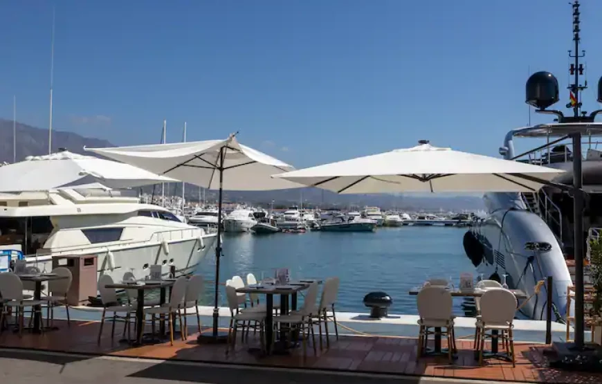 Luxury Penthouse Frontline Puerto Banus