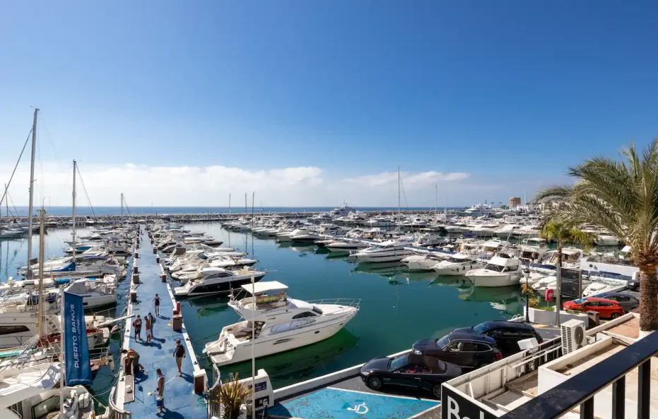 Luxury Penthouse Frontline Puerto Banus