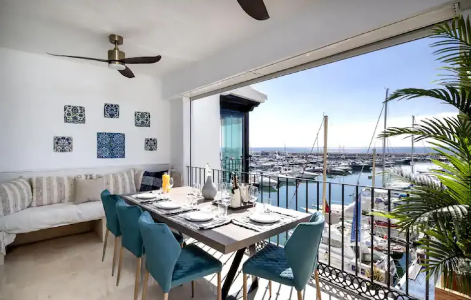 Luxury Penthouse Frontline Puerto Banus