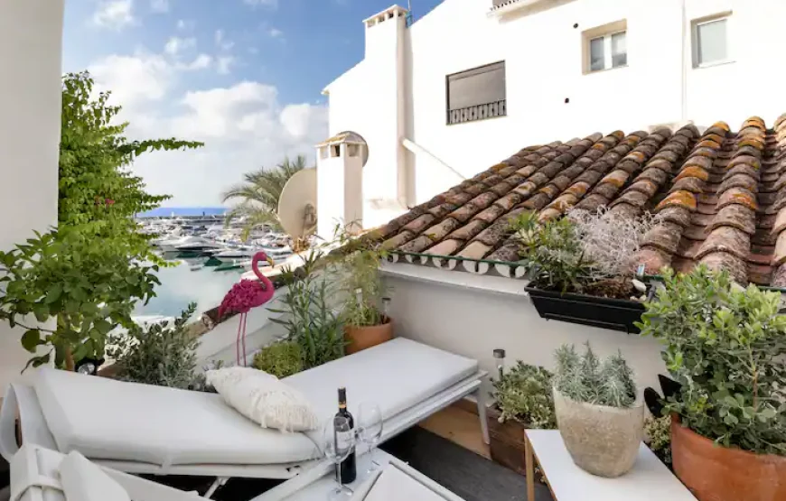 Luxury Penthouse Frontline Puerto Banus