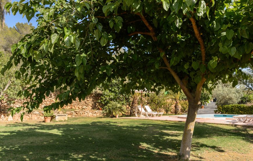 Casa rural Can Benirras en San Juan de Labritja