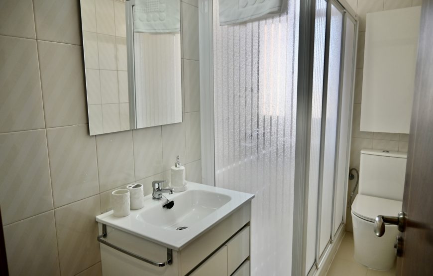 Apartamento de cuatro dormitorios en Madrid