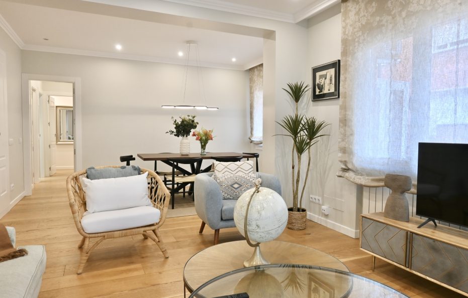 Apartamento de Tres Dormitorios en Madrid
