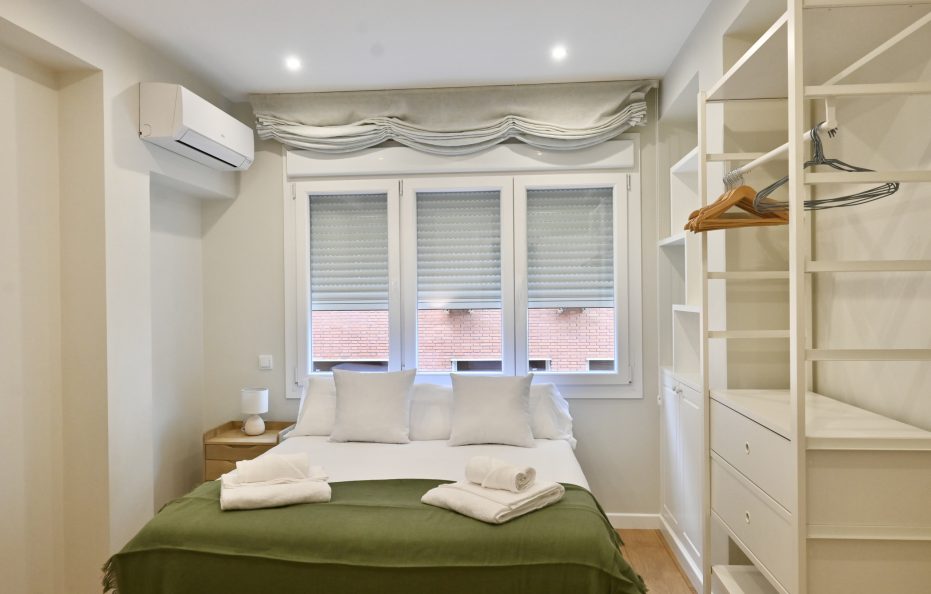 Apartamento de Tres Dormitorios en Madrid