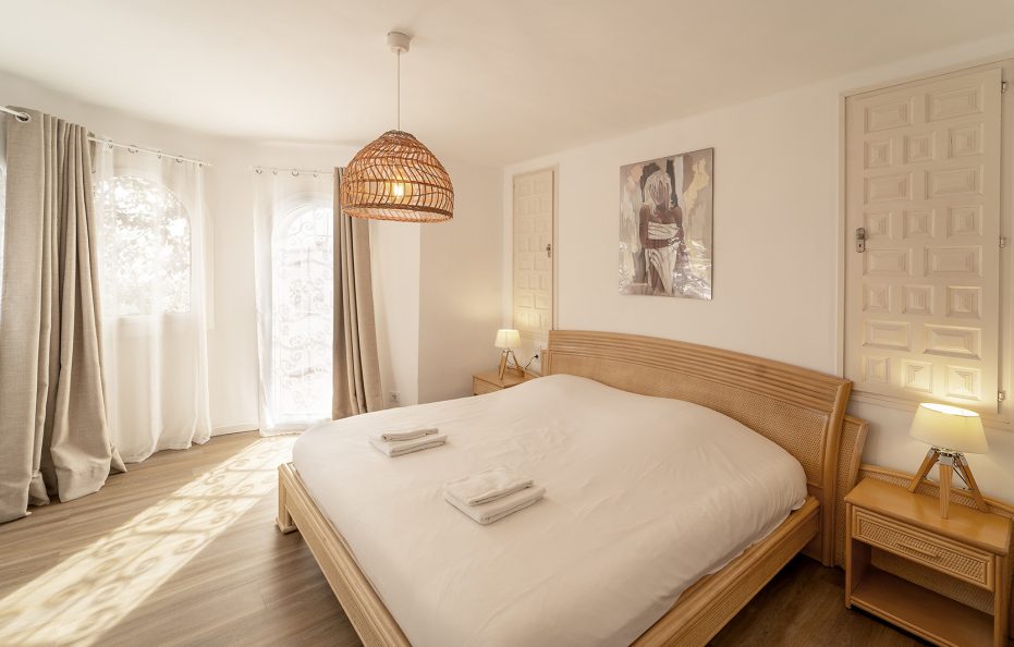 Villa con piscina y cerca del canal en Empuriabrava