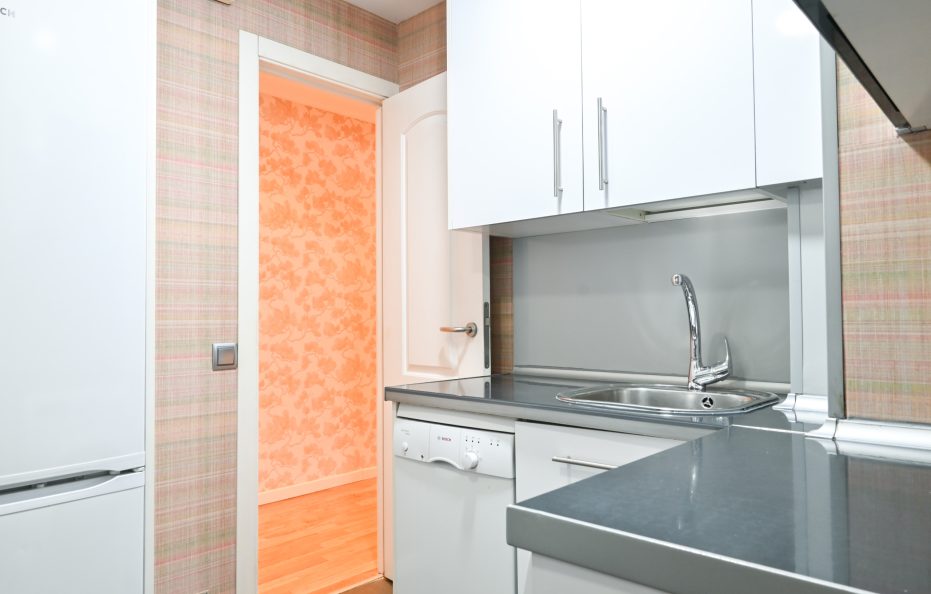 Apartamento Espacioso de Tres Dormitorios en Madrid