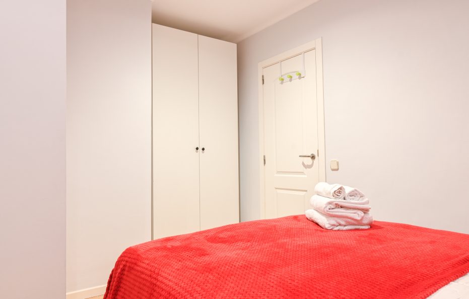 Apartamento Espacioso de Tres Dormitorios en Madrid