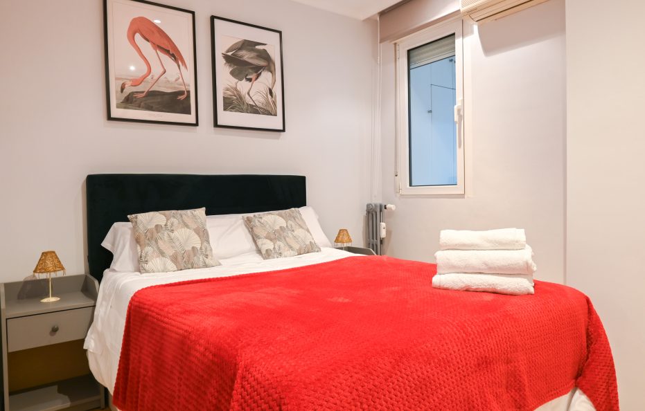 Apartamento Espacioso de Tres Dormitorios en Madrid