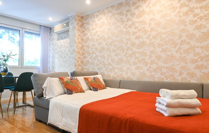 Apartamento Espacioso de Tres Dormitorios en Madrid