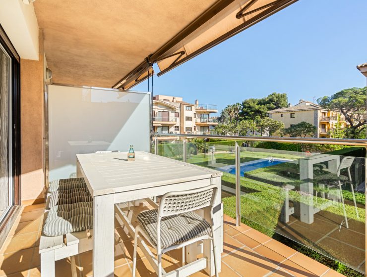 Apartamento con piscina en Castell Platja d’Aro