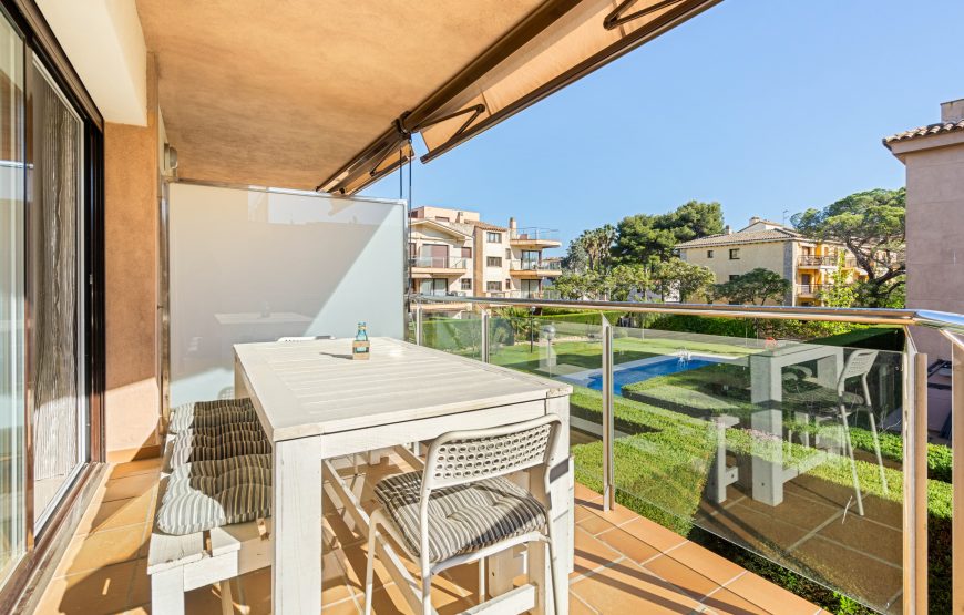 Apartamento con piscina en Castell Platja d’Aro