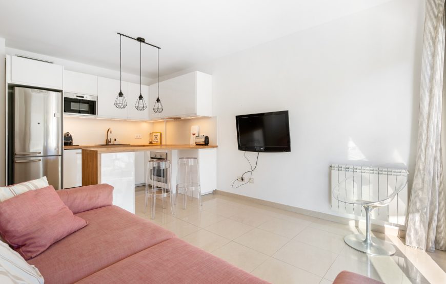 Apartamento con piscina en Castell Platja d’Aro