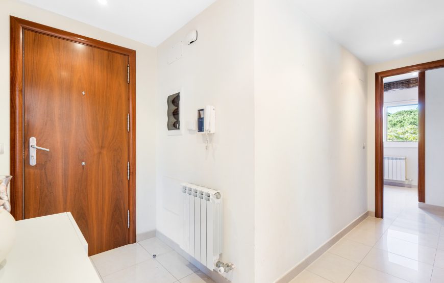 Apartamento con piscina en Castell Platja d’Aro