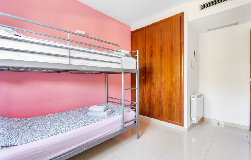 Apartamento con piscina en Castell Platja d’Aro