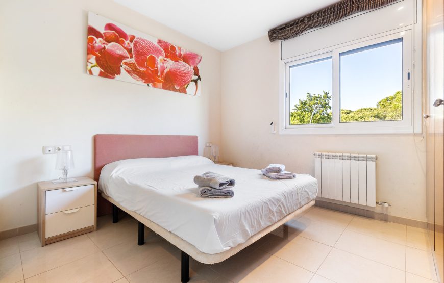 Apartamento con piscina en Playa de Aro