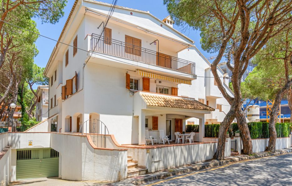 Apartamento con piscina en Playa de Aro