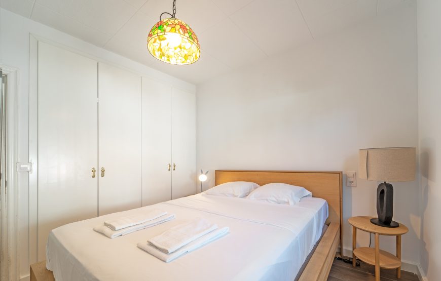 Villa con piscina privada en Empuriabrava