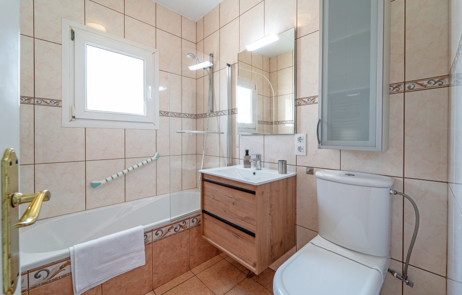 Villa con piscina privada en Empuriabrava