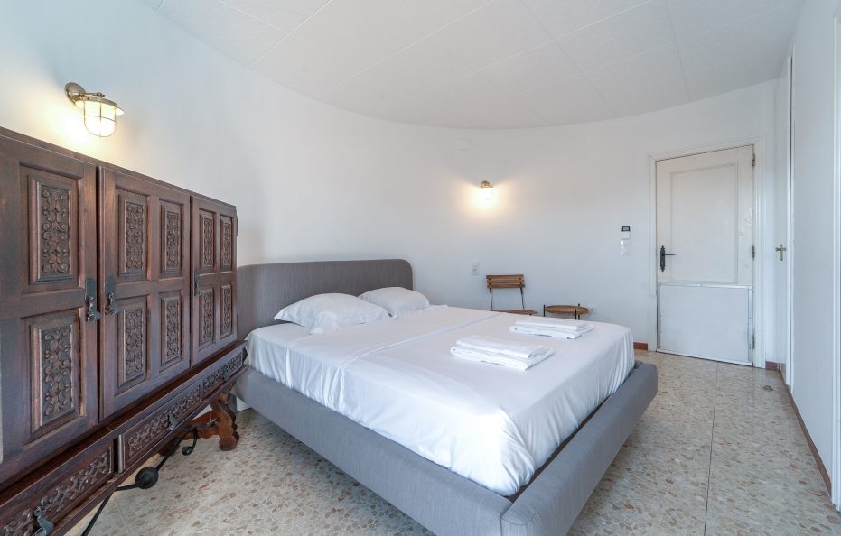 Villa con piscina privada en Empuriabrava