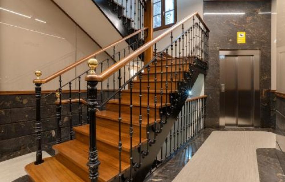 De La Guardia Suite 2