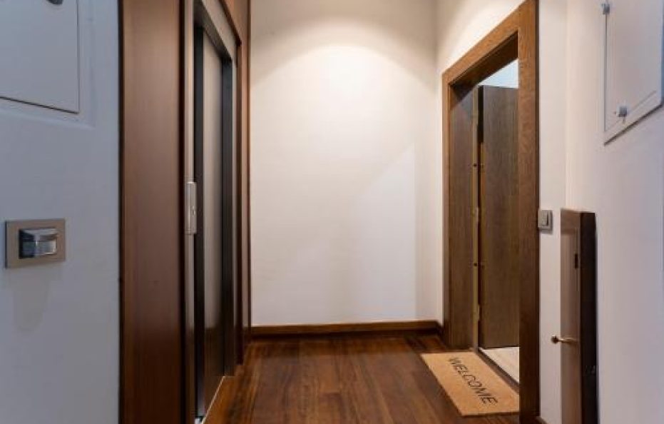 De La Guardia Suite 2