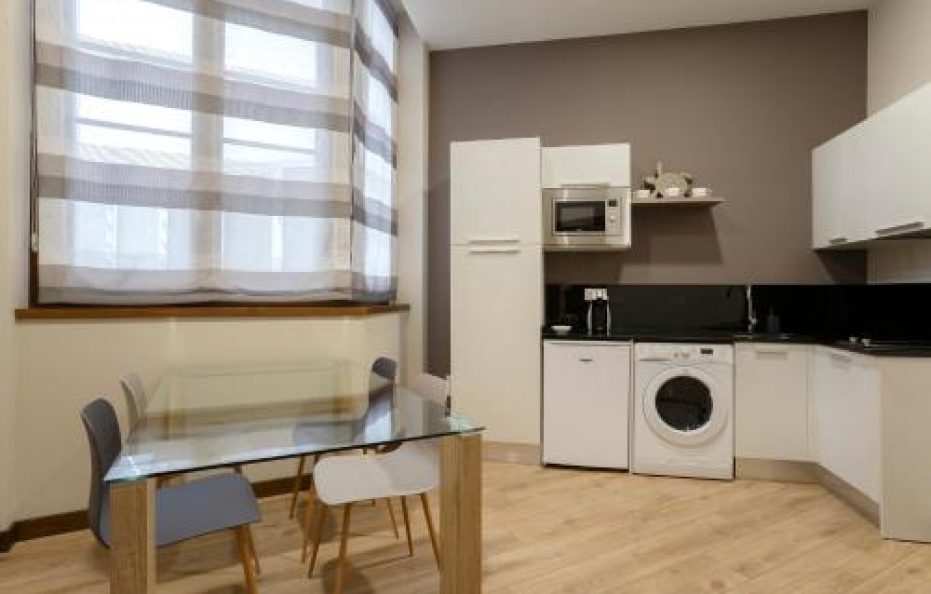 De La Guardia Suite 2