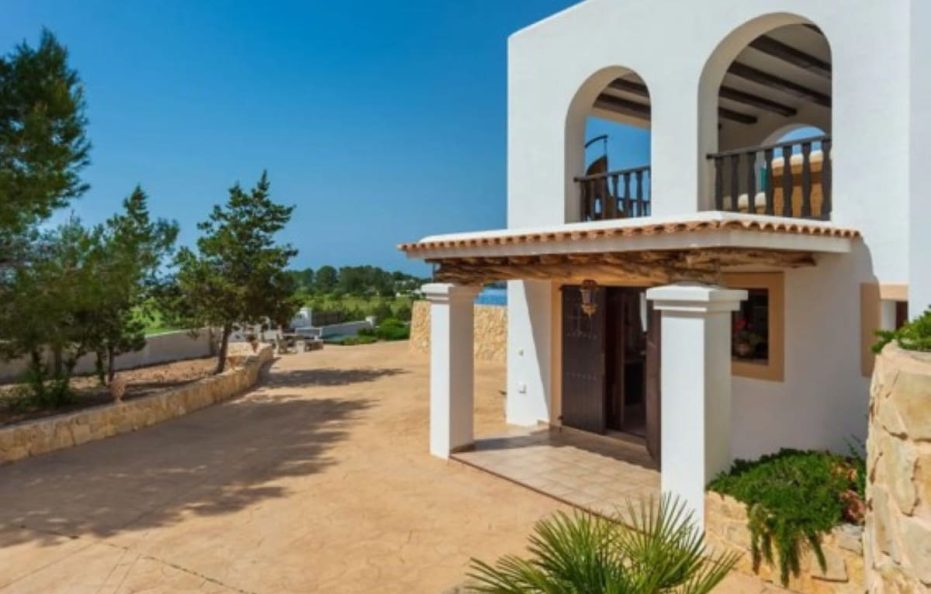 Villa Almond con piscina vistas al mar