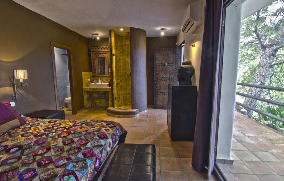 Una villa lujosa con piscina y la mejores vista al mar