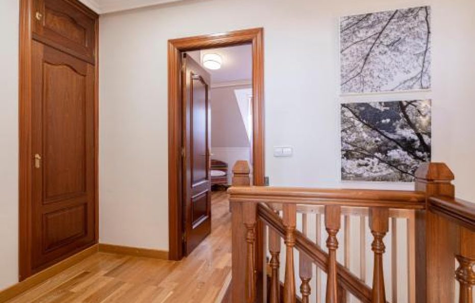 DE LA GUARDIA SUITE ROSAL