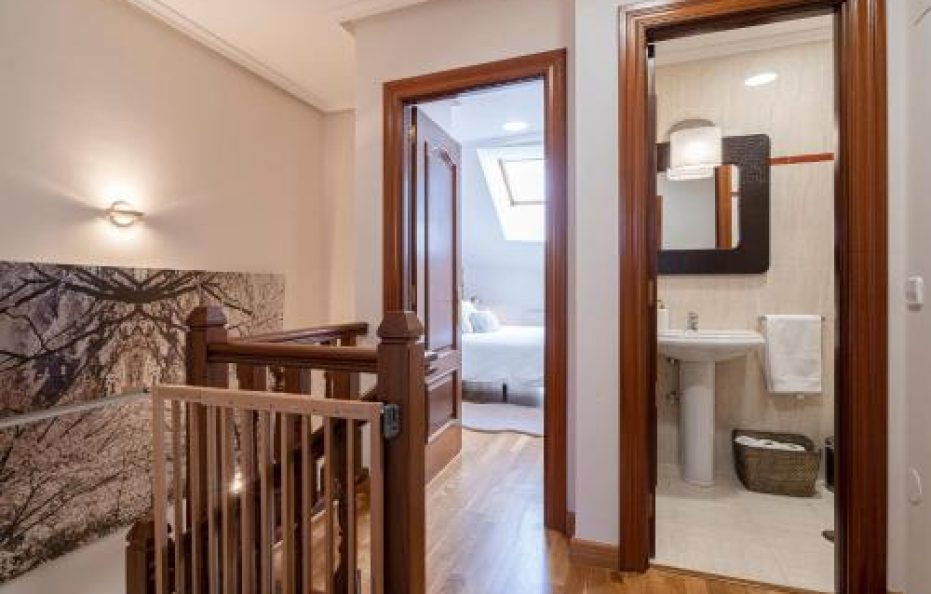 DE LA GUARDIA SUITE ROSAL