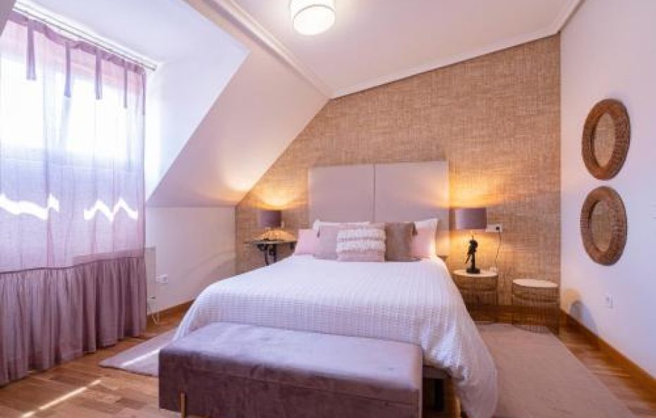 DE LA GUARDIA SUITE ROSAL