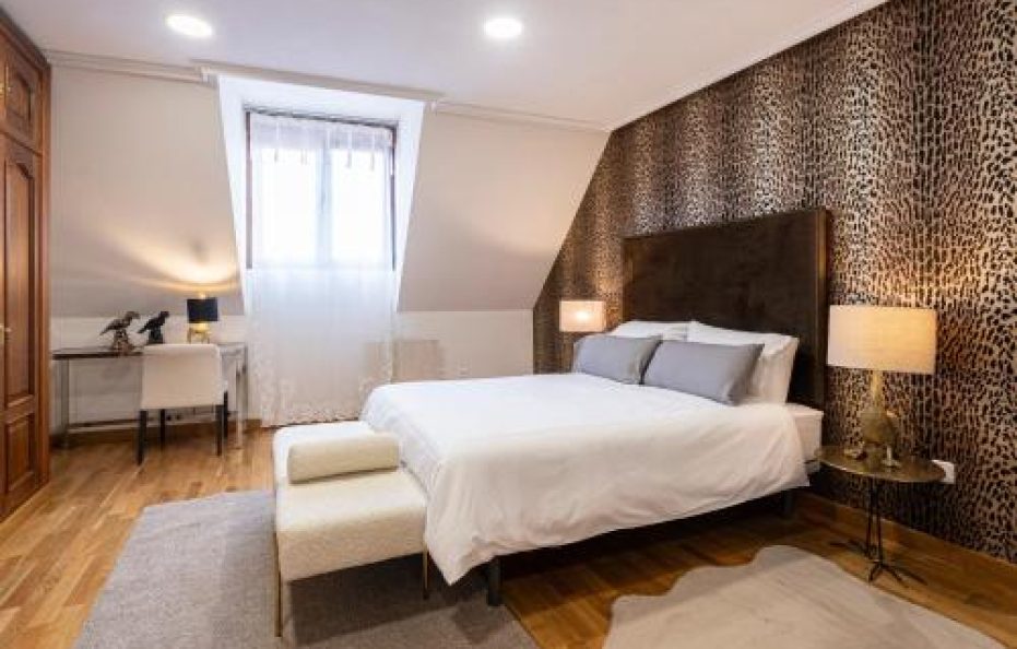 DE LA GUARDIA SUITE ROSAL