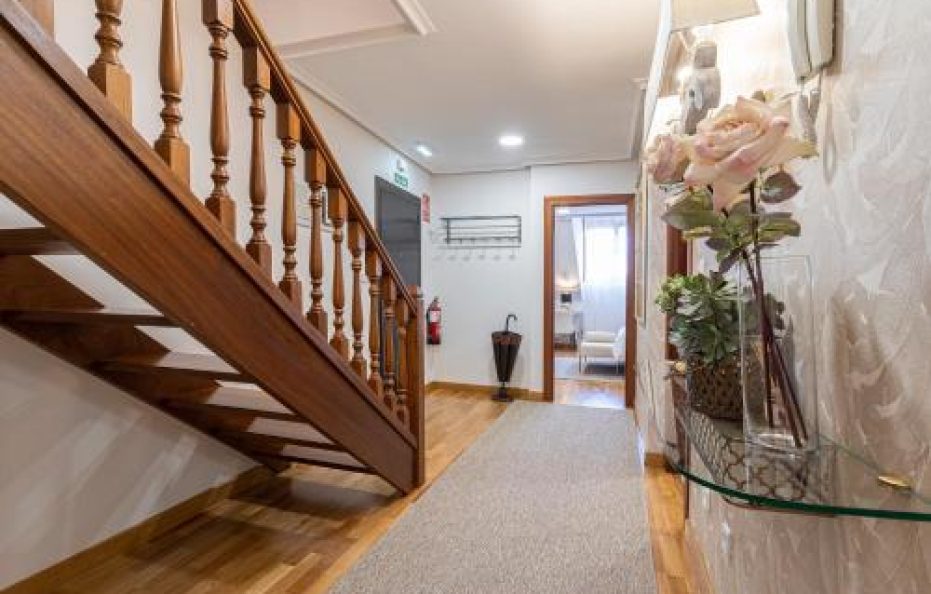 DE LA GUARDIA SUITE ROSAL