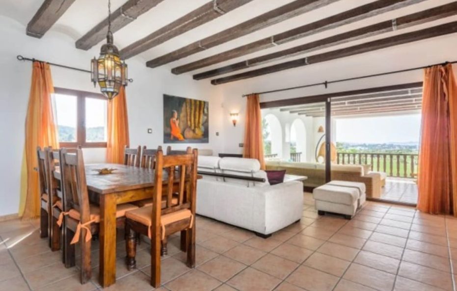 Villa Almond con piscina vistas al mar