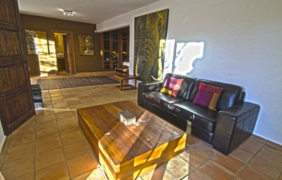 Una villa lujosa con piscina y la mejores vista al mar