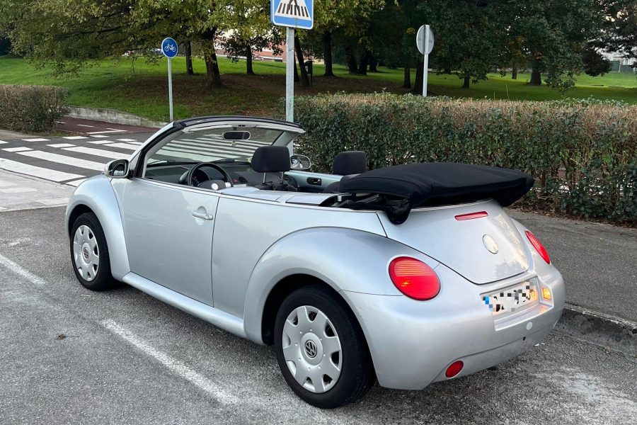 Volkswagen Beetle Cabrio