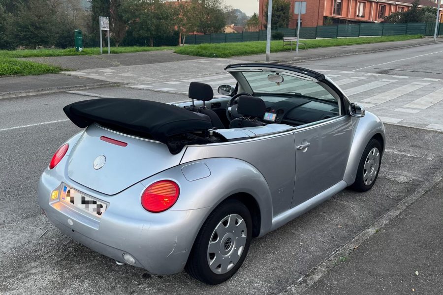 Volkswagen Beetle Cabrio