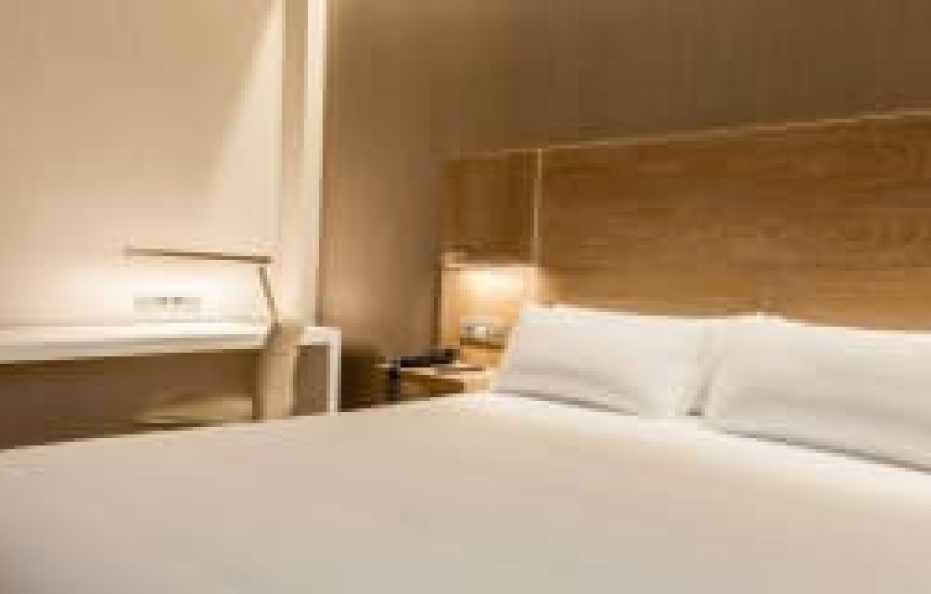 DE LA GUARDIA SUITE ROSAL
