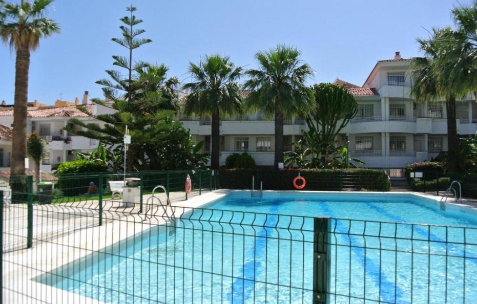 Sol y Piscina Fuengirola