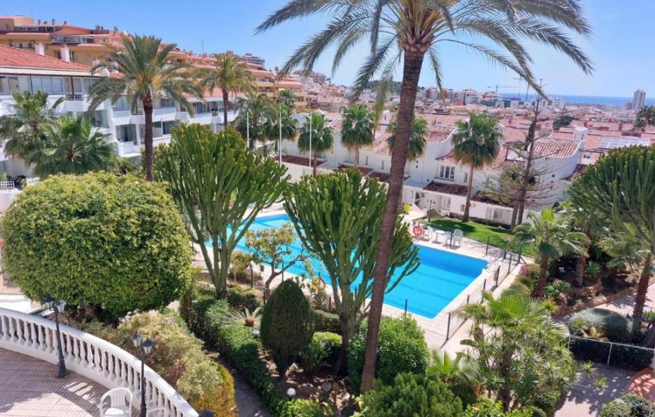 Sol y Piscina Fuengirola